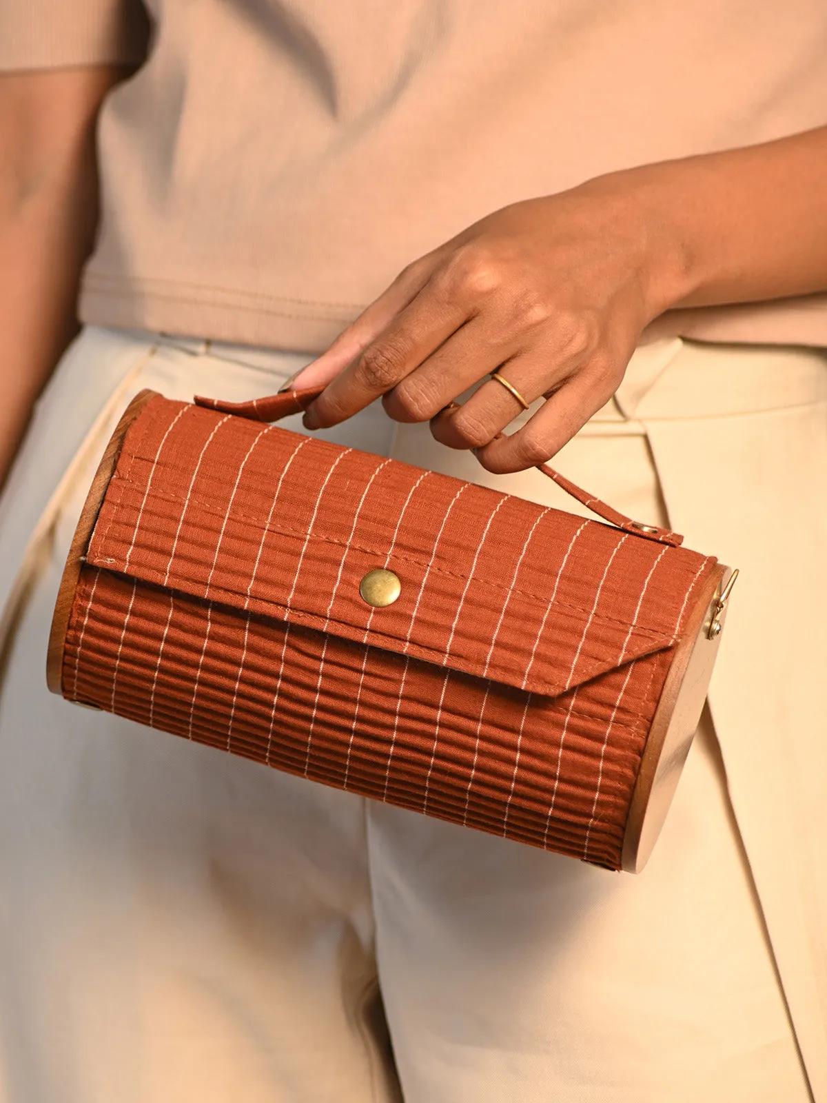 Earthen Hue Round Clutch