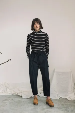 Pine-Sue Top in Black/Sand | Beaumont Organic