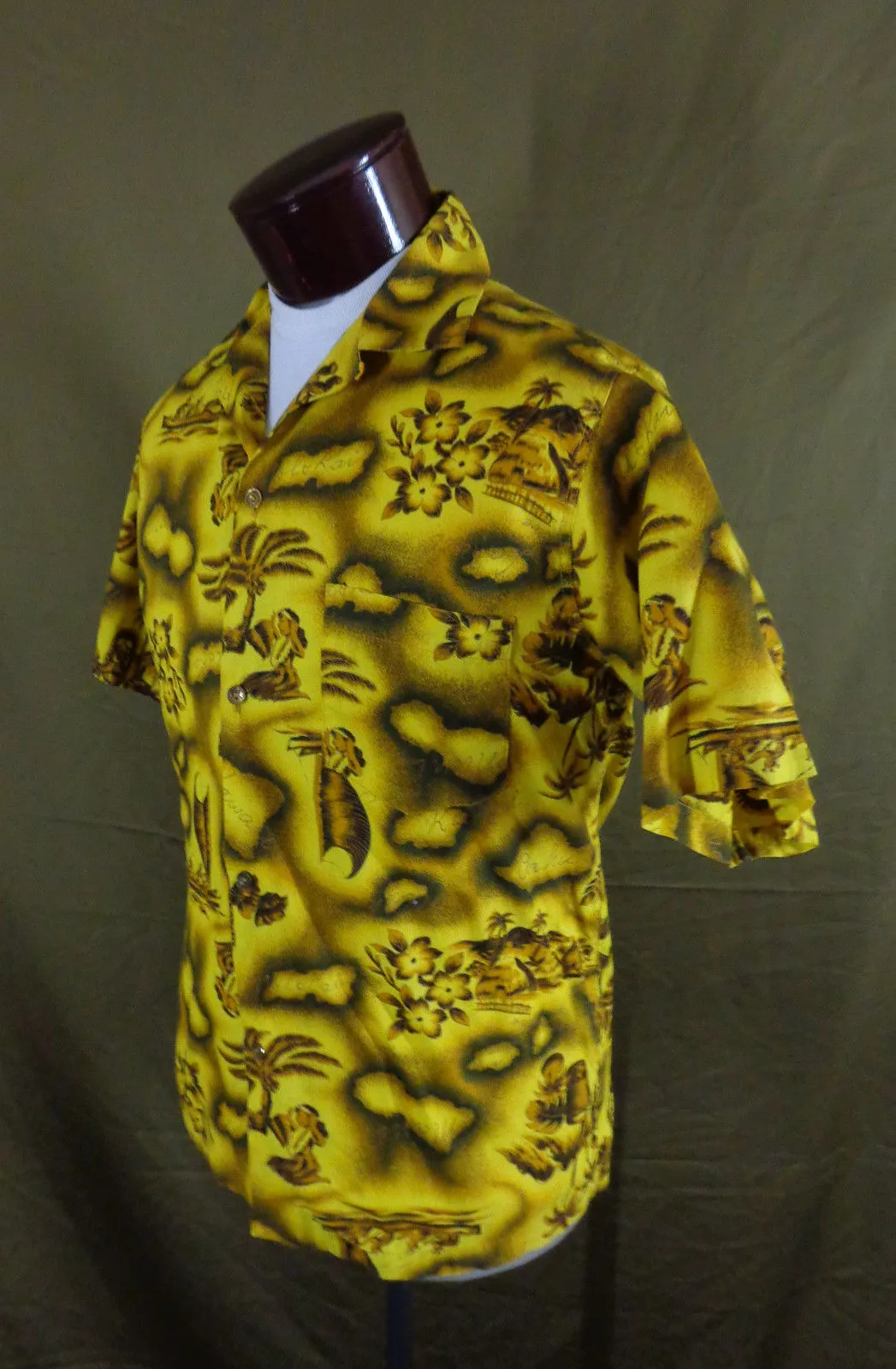 Vintage 50s Prince Kuhio Yellow Hawaiian Islands Aloha Shirt M