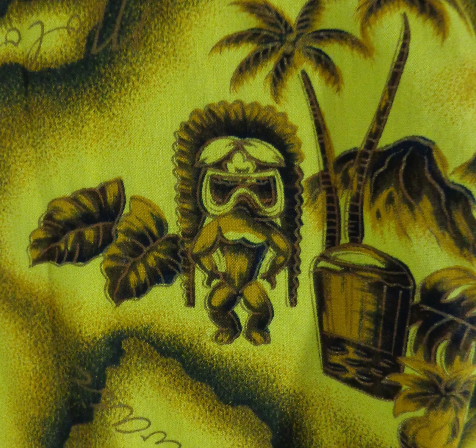 Vintage 50s Prince Kuhio Yellow Hawaiian Islands Aloha Shirt M